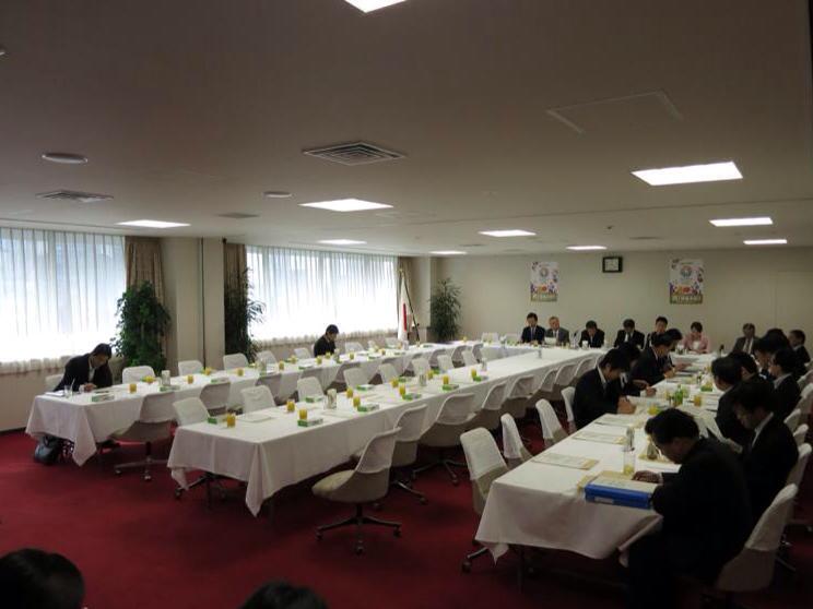 ニッチなテーマの会議